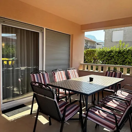 Giulietta Pool Private Garage Free Parking Villa Kastela